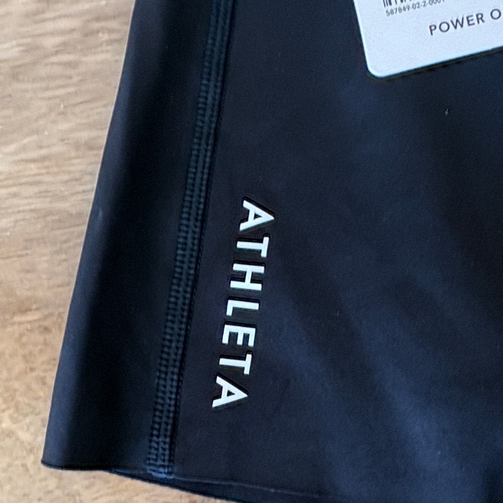 Athleta Women's Black Athletic Skort with Stripe Waistband - Picture 3 of 7